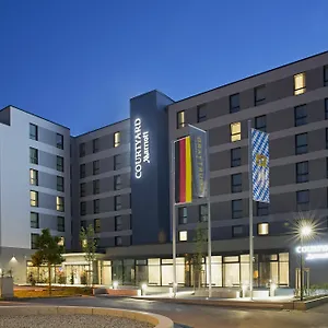 Courtyard By Marriott Oberpfaffenhofen Munich South Hotel