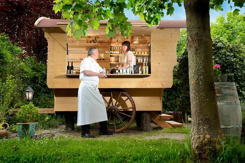 Guest house Landhaus Lebert Restaurant Windelsbach